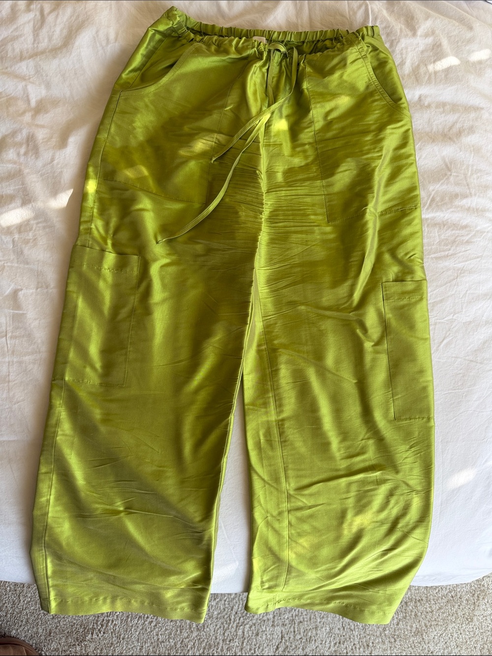DONNI Silk Taffeta Cargo Pant Pistachio Green XXS - Picture 7 of 9